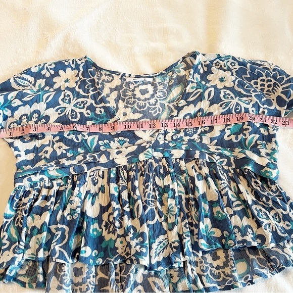 NEW O'Neill women's Mary twiggy print peasant crop top floral size M - Picture 8 of 10